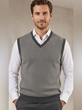 Franco D’Anti Made in Italy Gray Houndstooth Sweater Vest Wool V-Neck Sz XL